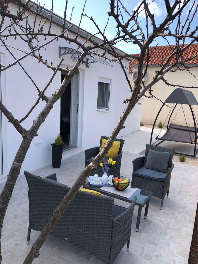 Apartman Ana Apartment Crno Exterior photo